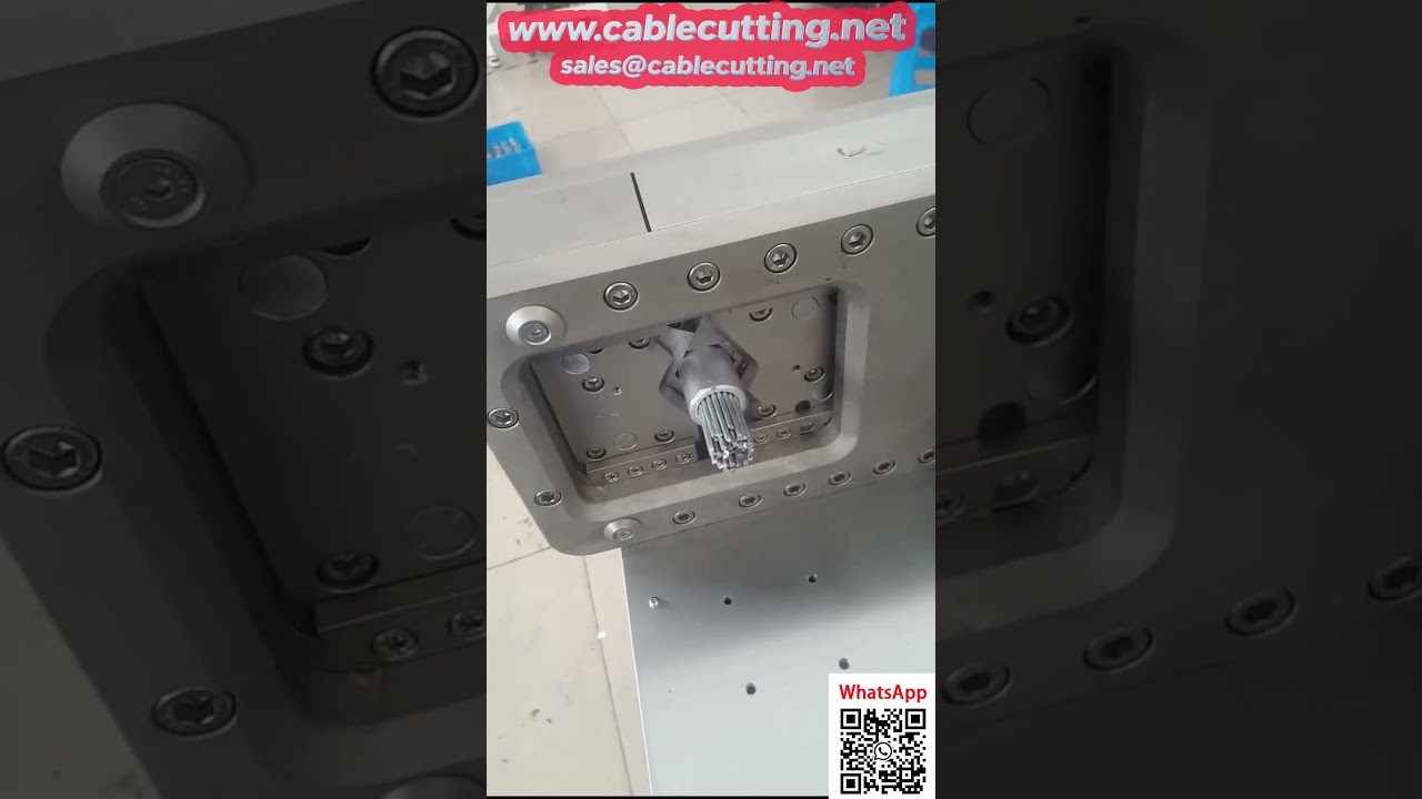 เครื่องกดหัวเข็มขัดหกเหลี่ยม 240mm² ไม่ต้องเปลี่ยนแม่พิมพ์ ประหยัดเวลา